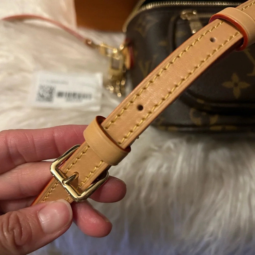 Brand new LV mini bum bag - Picture 8 of 15